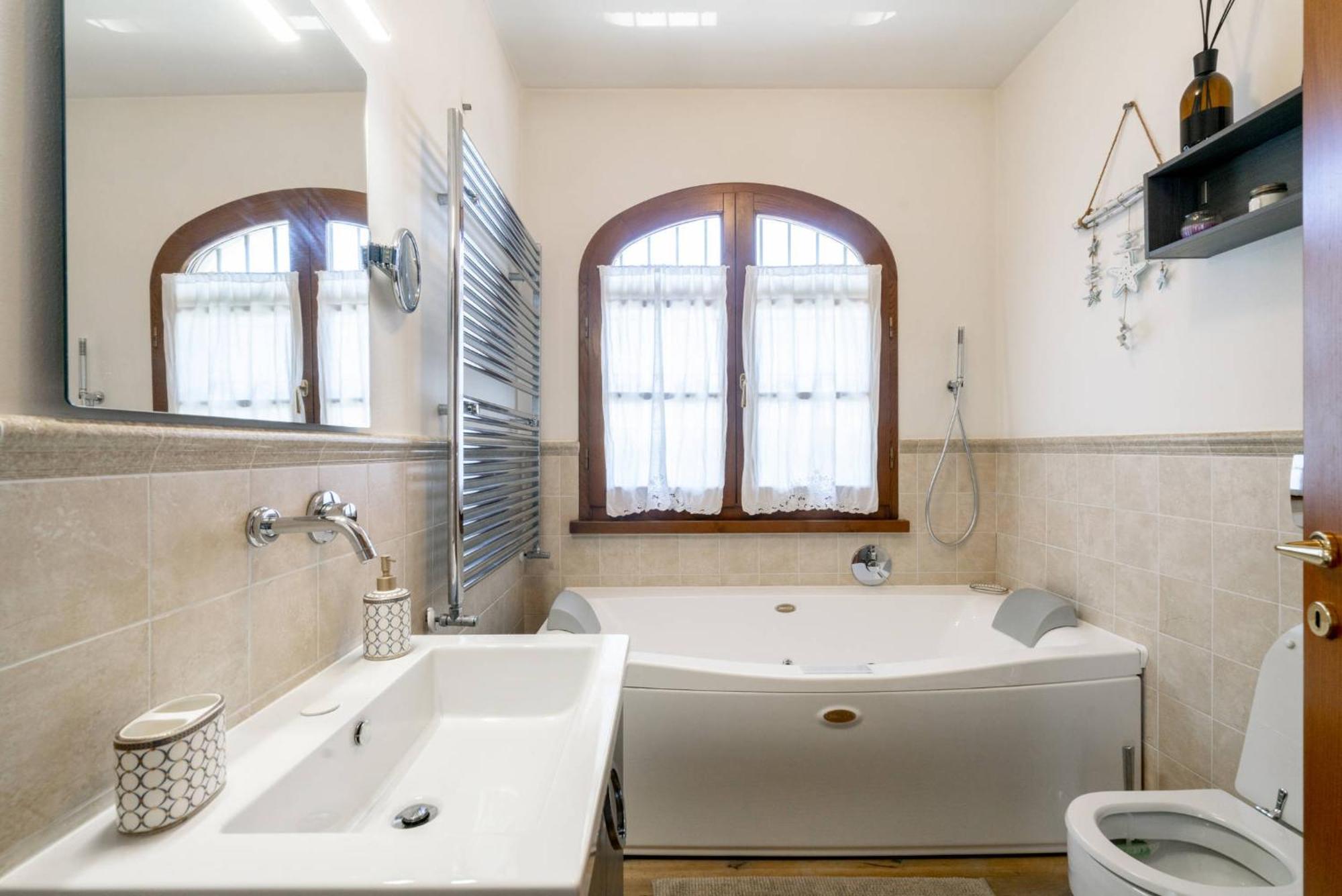 Villa Lorenzo クエルチェタ エクステリア 写真
